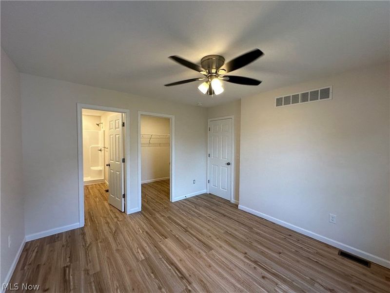 90 Center Street, Struthers, OH 44471 Photo 9