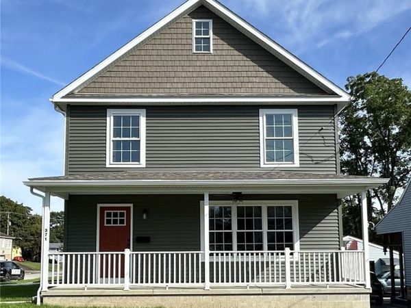 371 Sexton Street , Struthers, OH 44471