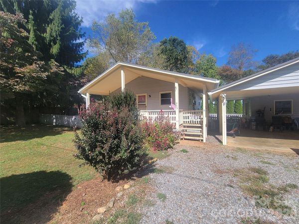 265 Midland Drive , Waynesville, NC 28785