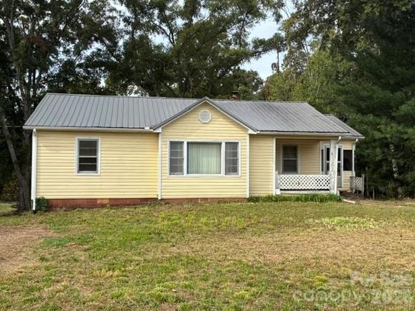 949 Cove Road , Rutherfordton, NC 28139