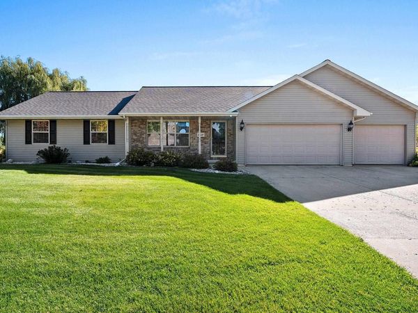 2832 BAY SETTLEMENT ROAD, Green Bay, WI 54311