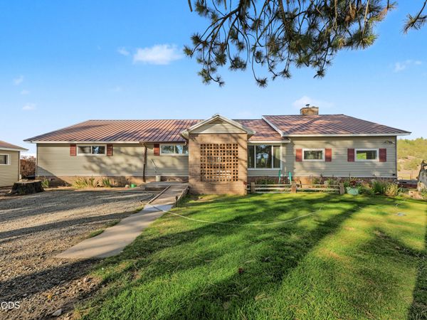 23069 Rivercrest Drive, Sprague River, OR 97639