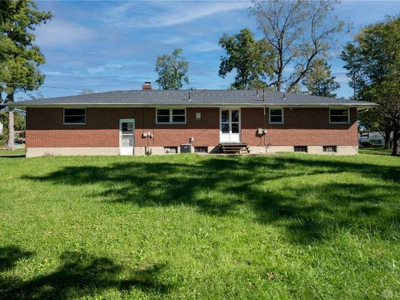 2035 La Grange Road, Beavercreek, OH 45431 Photo 6