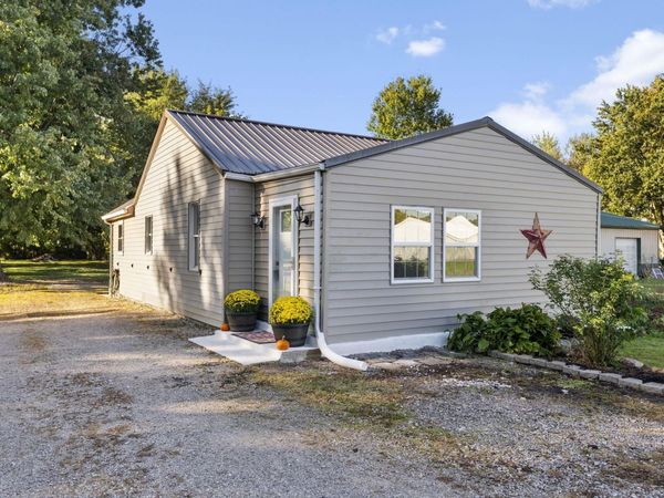 9193 E County Road 600, Forest, IN 46039