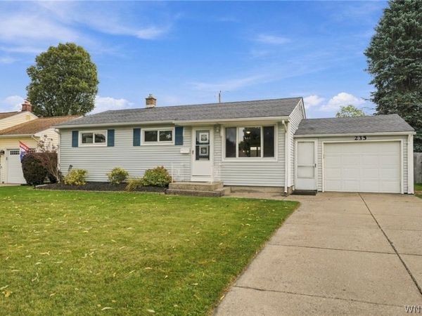 235 Belmont Court W, North Tonawanda, NY 14120