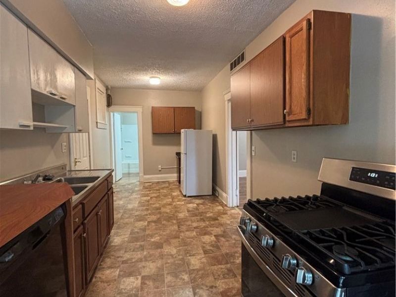 1066 E 62nd, Unit 3, Cleveland, OH 44103 Photo 4