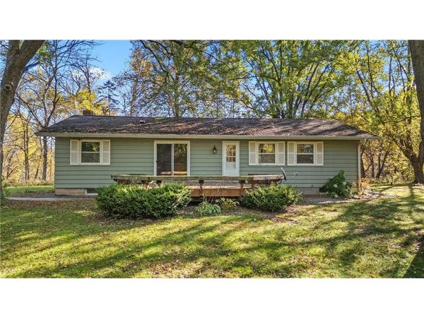 1742 Hillcrest Drive, New Richmond, WI 54017