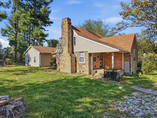 1875 Highway 68 , Crossville, TN 38555