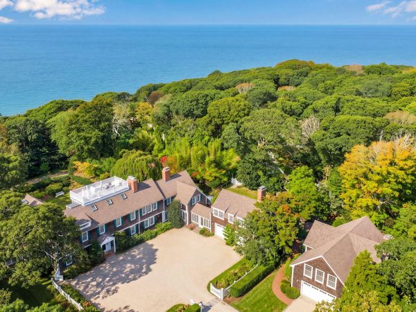 80 Gansett Road, Woods Hole, MA 02543