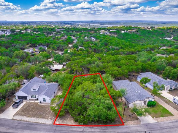 6206 La Mesa ST, Lago Vista, TX 78645