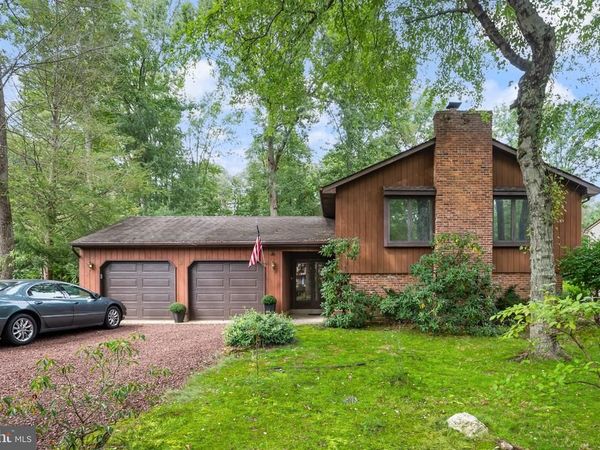 2 CHELSEA COURT, MARLTON, NJ 08053