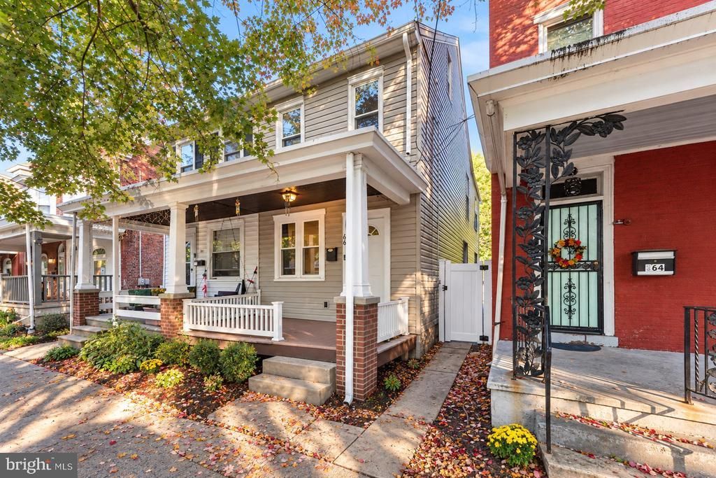 366 N CHARLOTTE STREET , POTTSTOWN, PA 19464