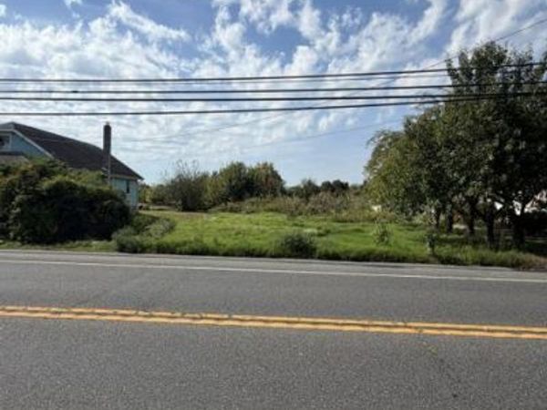 1029 S BROADWAY, DEEPWATER, NJ 08023