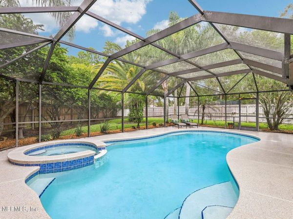1048 BUTTERCUP Drive, Jacksonville, FL 32259