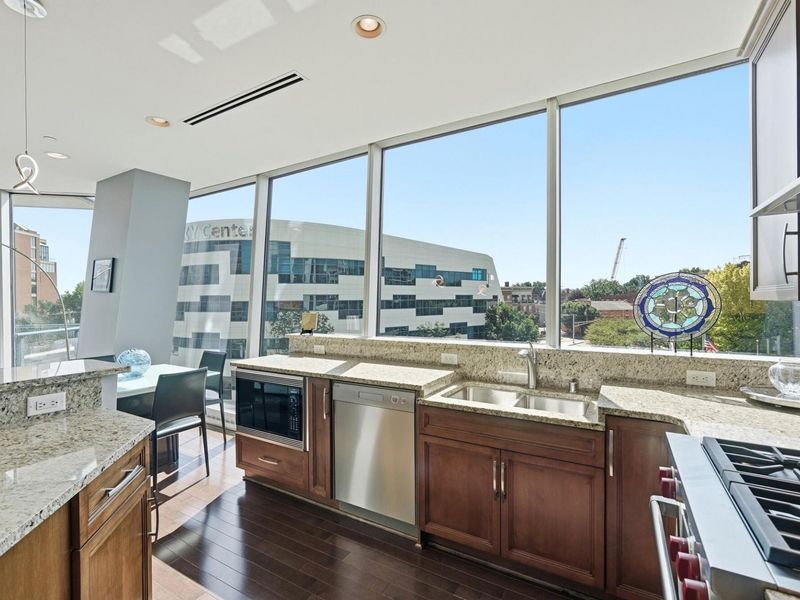 1 Roebling Way, Unit 406, Covington, KY 41011 Photo 10