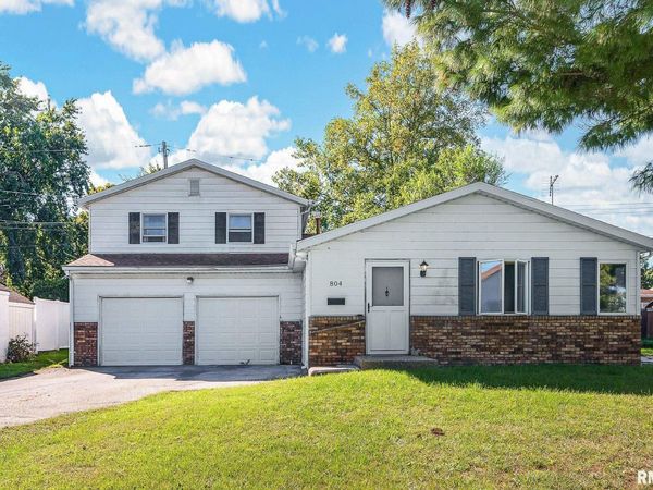804 ILLINOIS Street, Pekin, IL 61554