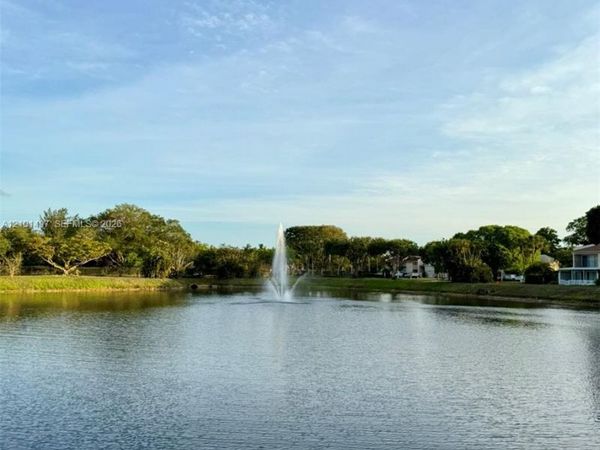 14293 Kendale Lakes Cir , Unit 14293, Miami, FL 33183