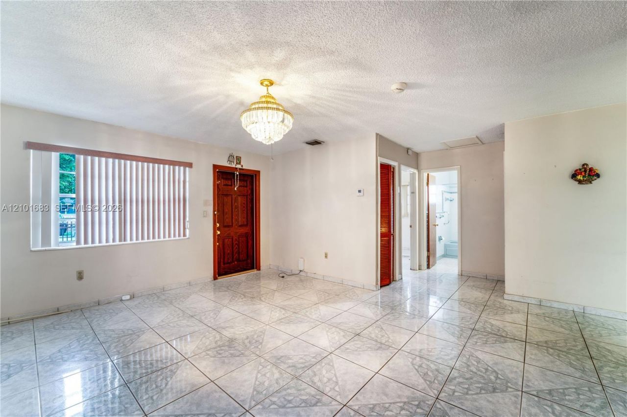 320 E 19th St , Hialeah, FL 33010 Photo