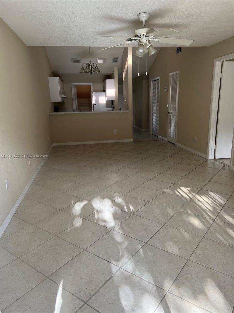 3624 SW 68th Ln, Unit 6-D, Miramar, FL 33023 Photo