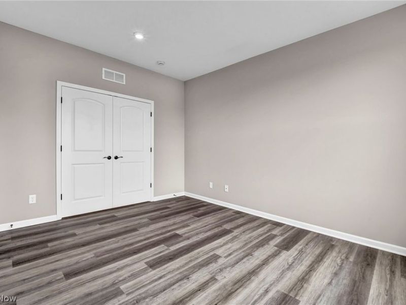 824 Colesbourne Circle , Green, OH 44685 Photo 15
