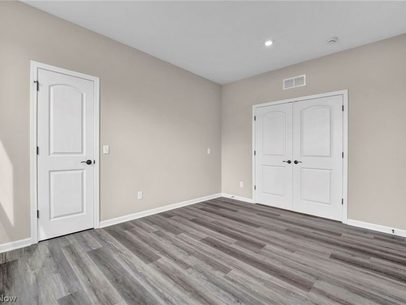 824 Colesbourne Circle, Green, OH 44685 Photo 16