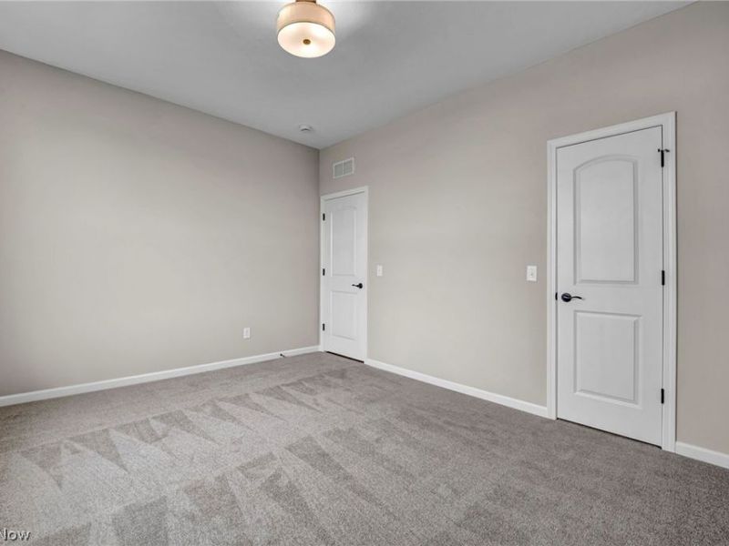 824 Colesbourne Circle , Green, OH 44685 Photo 19