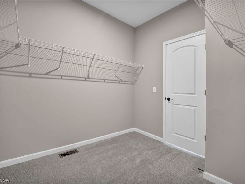 824 Colesbourne Circle, Green, OH 44685 Photo 28