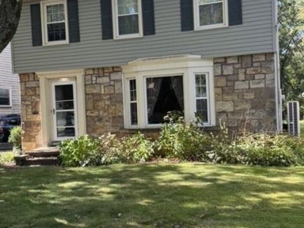 4118 Howard Street , Youngstown, OH 44512