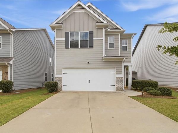 208 Bluffton Court , Acworth, GA 30102