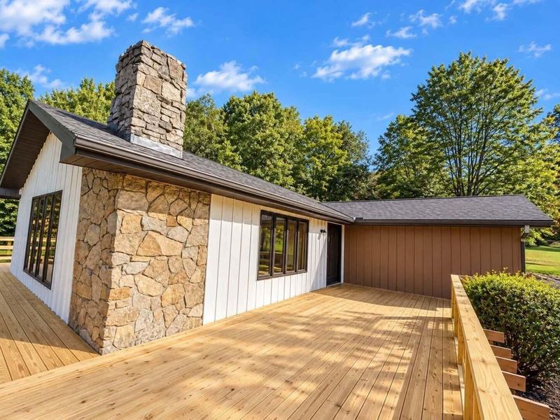 14123 N Liberty Road, Mount Vernon, OH 43050 Photo 2