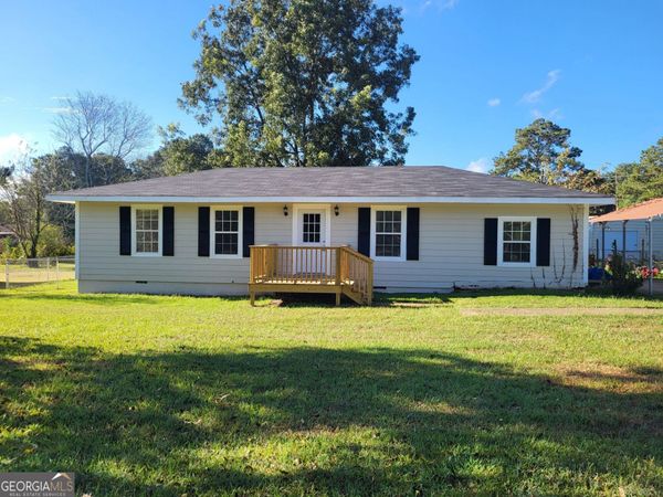 6721 18th Street SW, Lanett, AL 36863