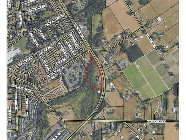 1125 Cordon Rd SE, Salem, OR 97317