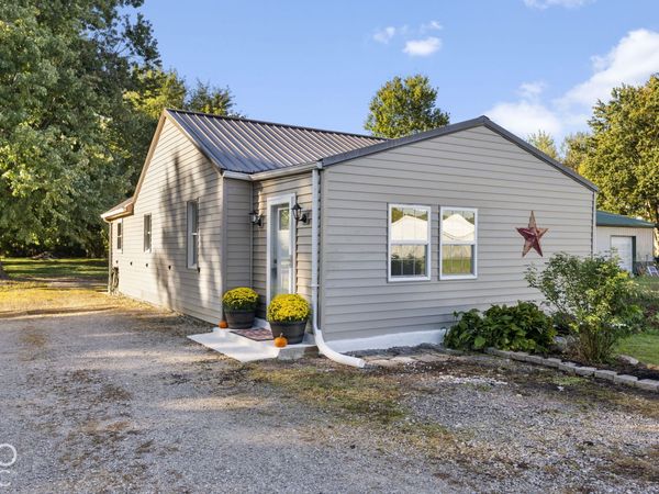 9193 E County Road 600 N, Forest, IN 46039