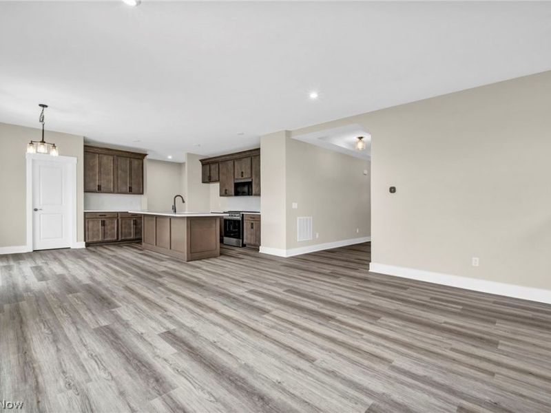 3663 Great Windsor Lane , Green, OH 44685 Photo 3