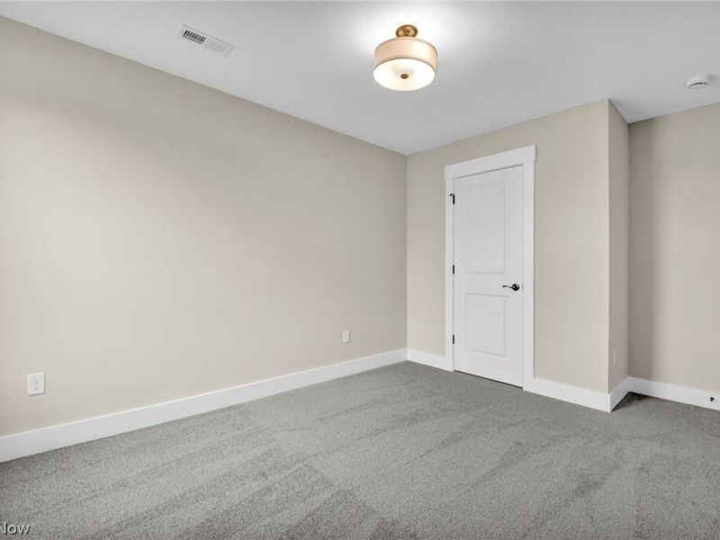 3663 Great Windsor Lane , Green, OH 44685 Photo 32