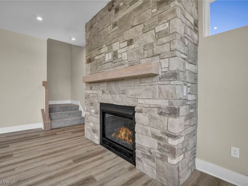 3663 Great Windsor Lane, Green, OH 44685 Photo 5
