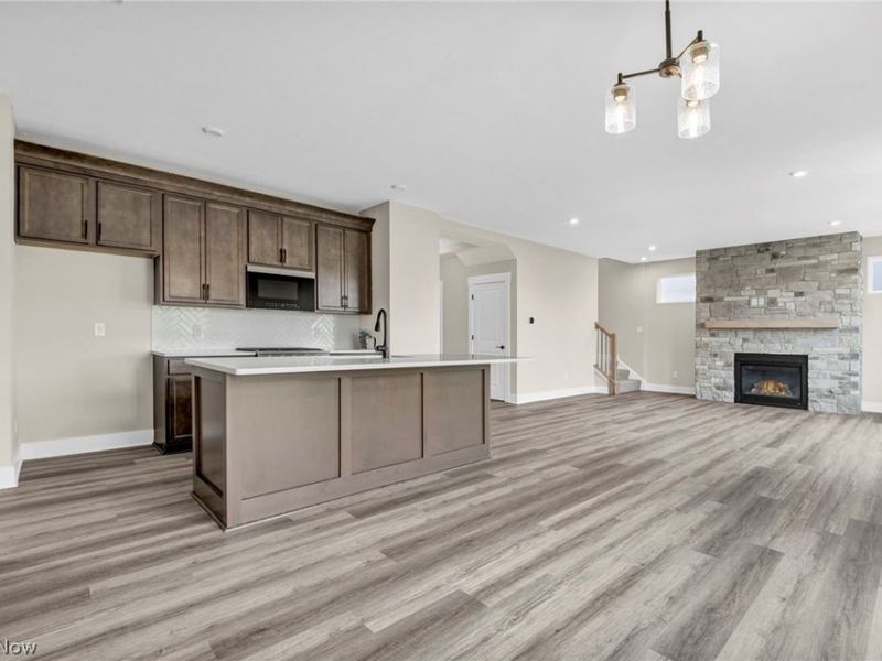 3663 Great Windsor Lane , Green, OH 44685 Photo 6