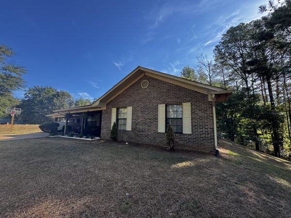 120 Elm St., Plantersville, MS 38862