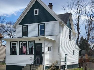 739 Hopkins Street, Elmira, NY 14904