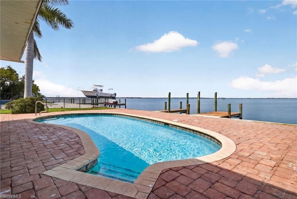 3 Bayview Blvd , Fort Myers Beach, FL 33931 Photo