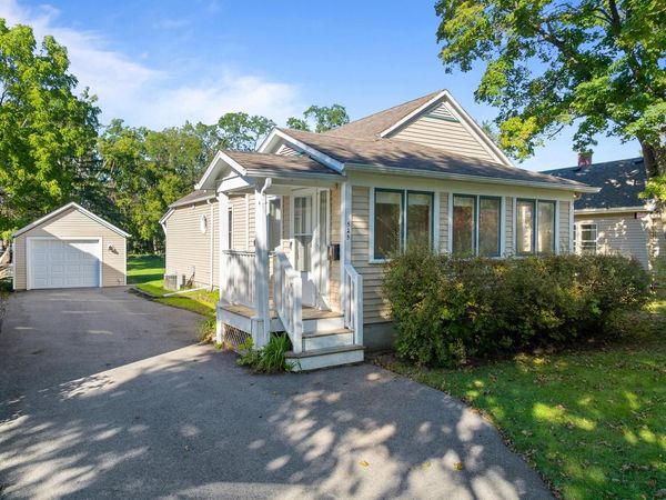 525 Spring STREET, Lake Geneva, WI 53147