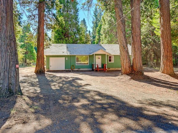 354 Red Blanket Road, Prospect, OR 97536