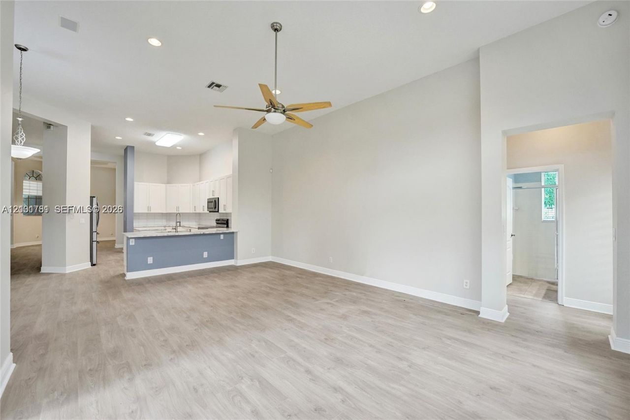 6334 SW 192nd Ave, Unit 6334, Pembroke Pines, FL 33332 Photo
