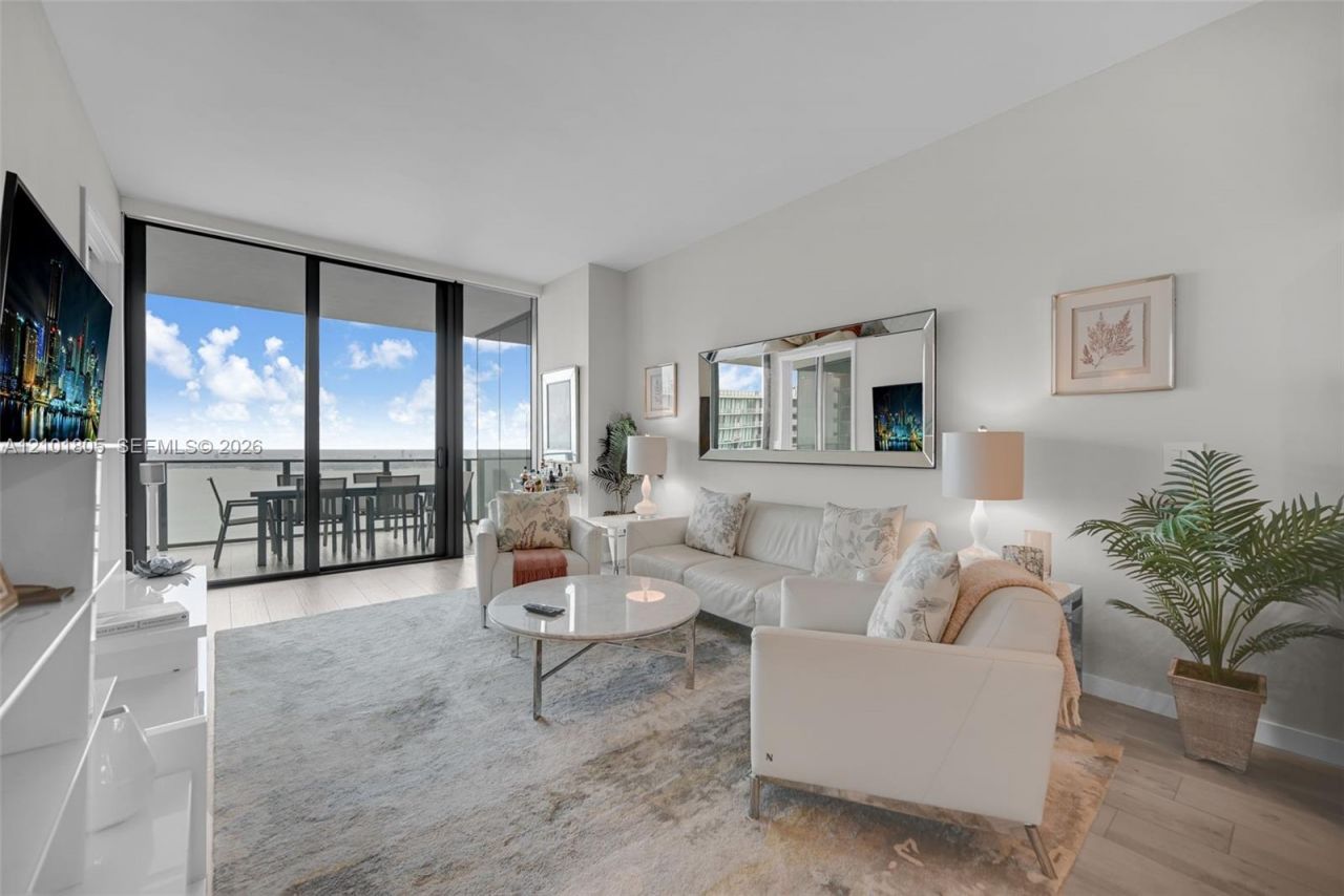 480 NE 31st St , Unit 4705, Miami, FL 33137 Photo