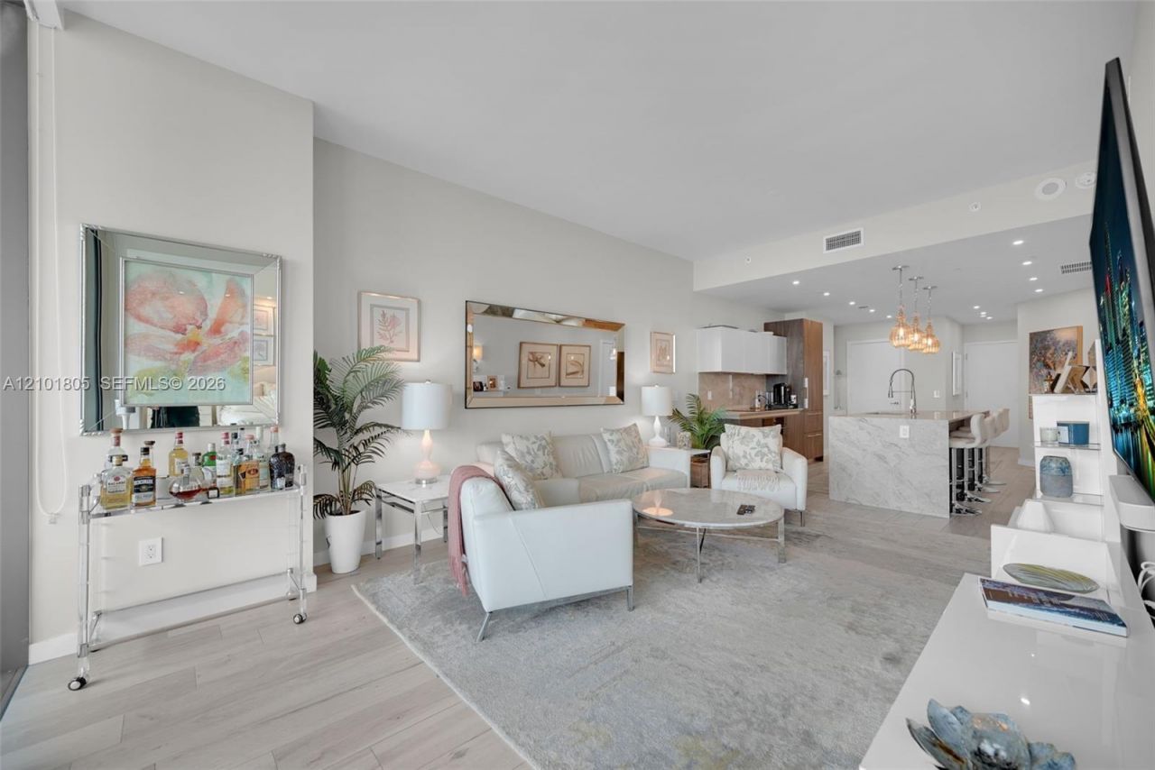 480 NE 31st St , Unit 4705, Miami, FL 33137 Photo