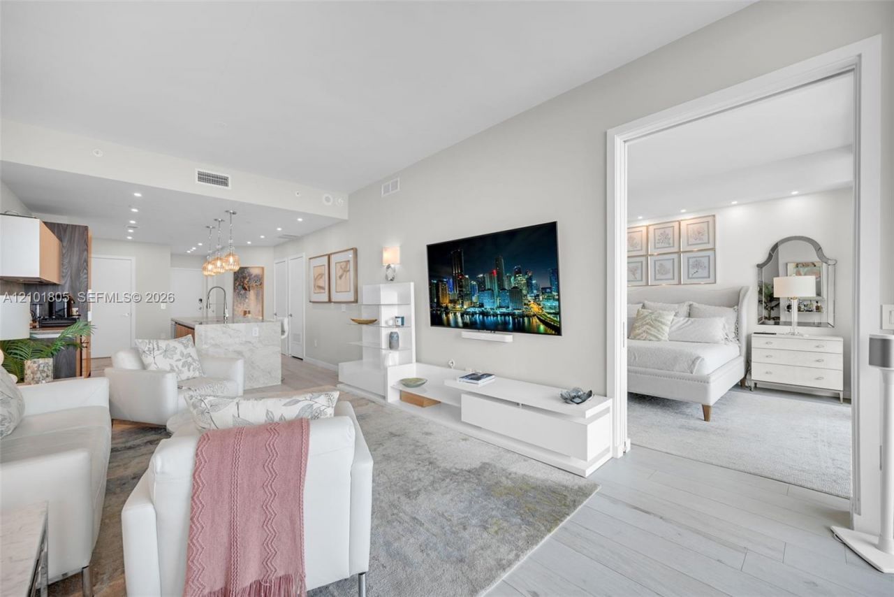 480 NE 31st St , Unit 4705, Miami, FL 33137 Photo