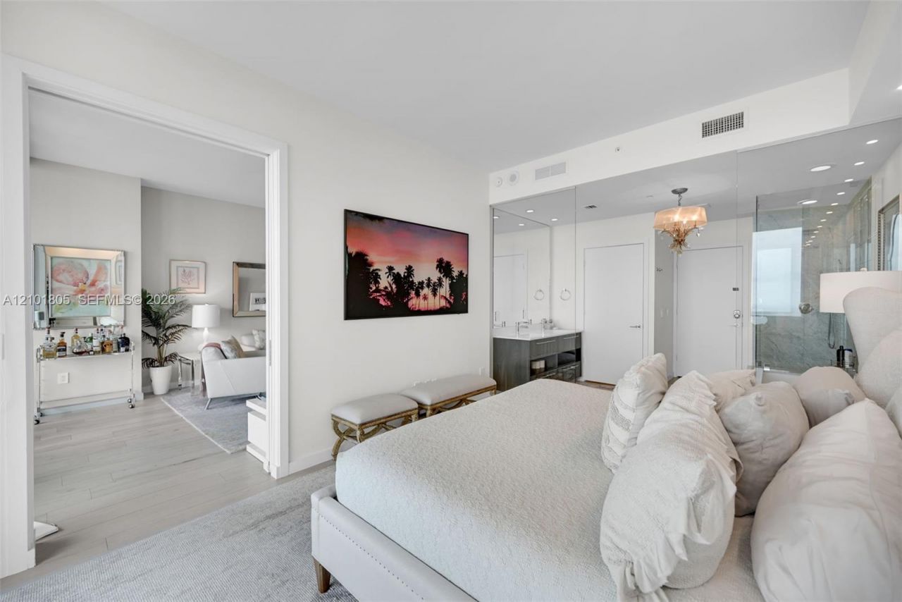480 NE 31st St , Unit 4705, Miami, FL 33137 Photo