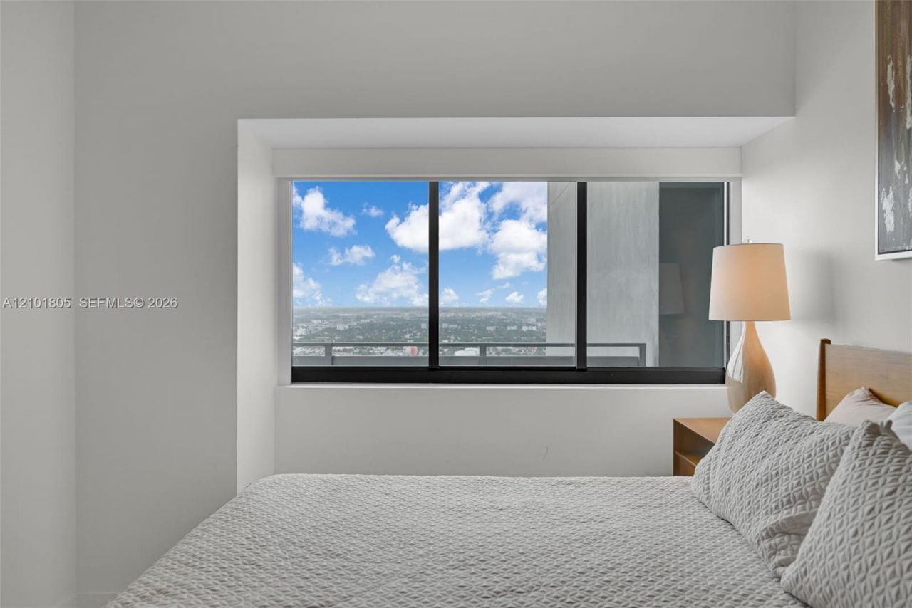 480 NE 31st St , Unit 4705, Miami, FL 33137 Photo