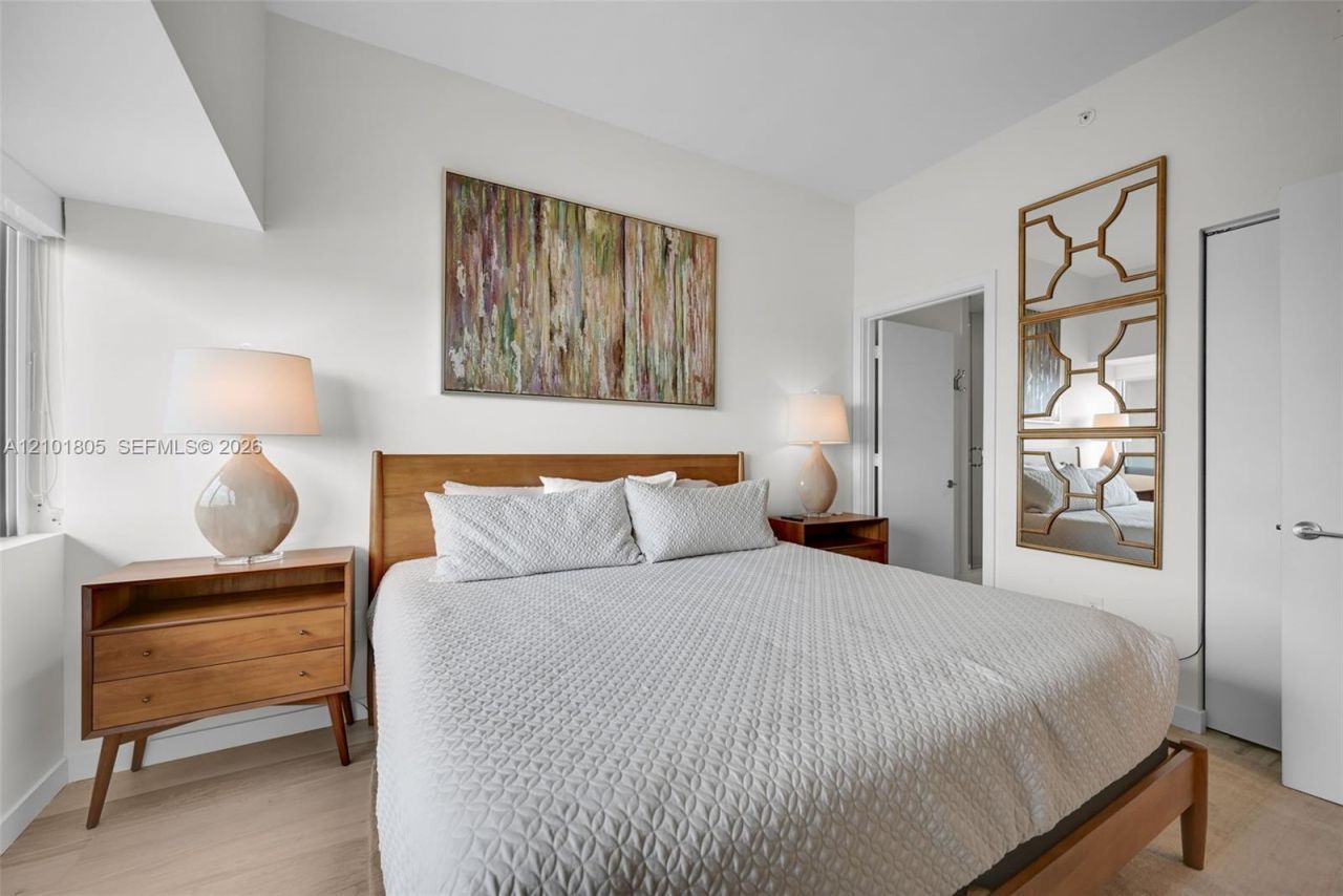 480 NE 31st St , Unit 4705, Miami, FL 33137 Photo