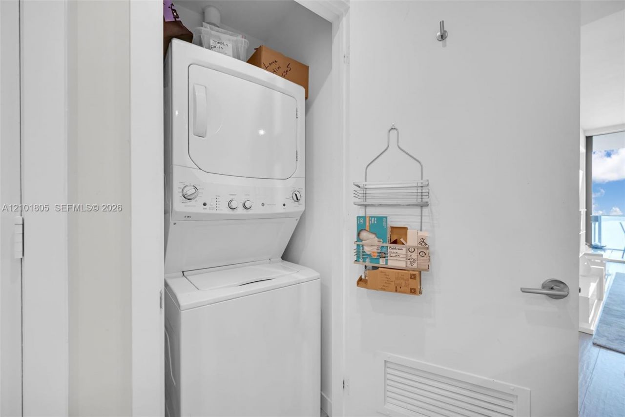 480 NE 31st St , Unit 4705, Miami, FL 33137 Photo